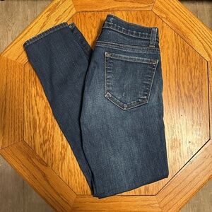 *J BRAND* Medium Wash Jeans Size 26